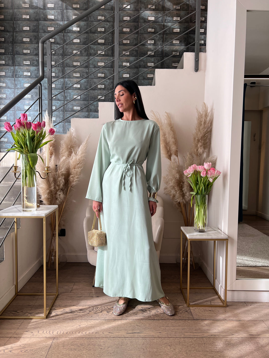 ABITO TUNICA CON MANTELLA MENTA