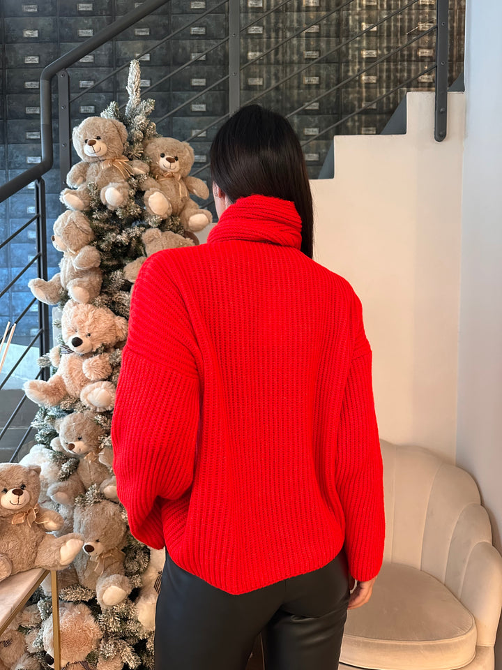 MAGLIONE CON SCIARPA