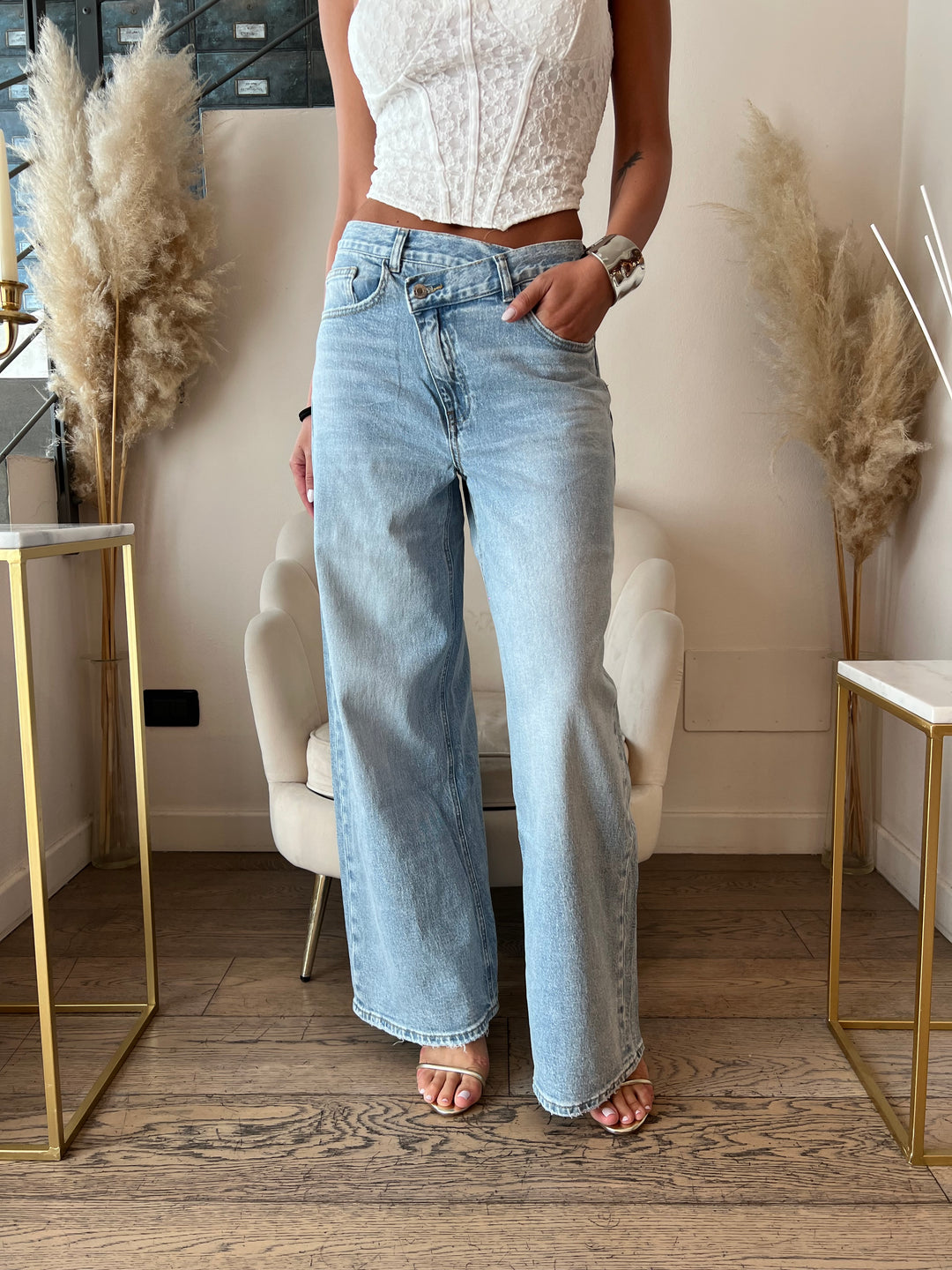 JEANS ALLACCIATURA STORTA