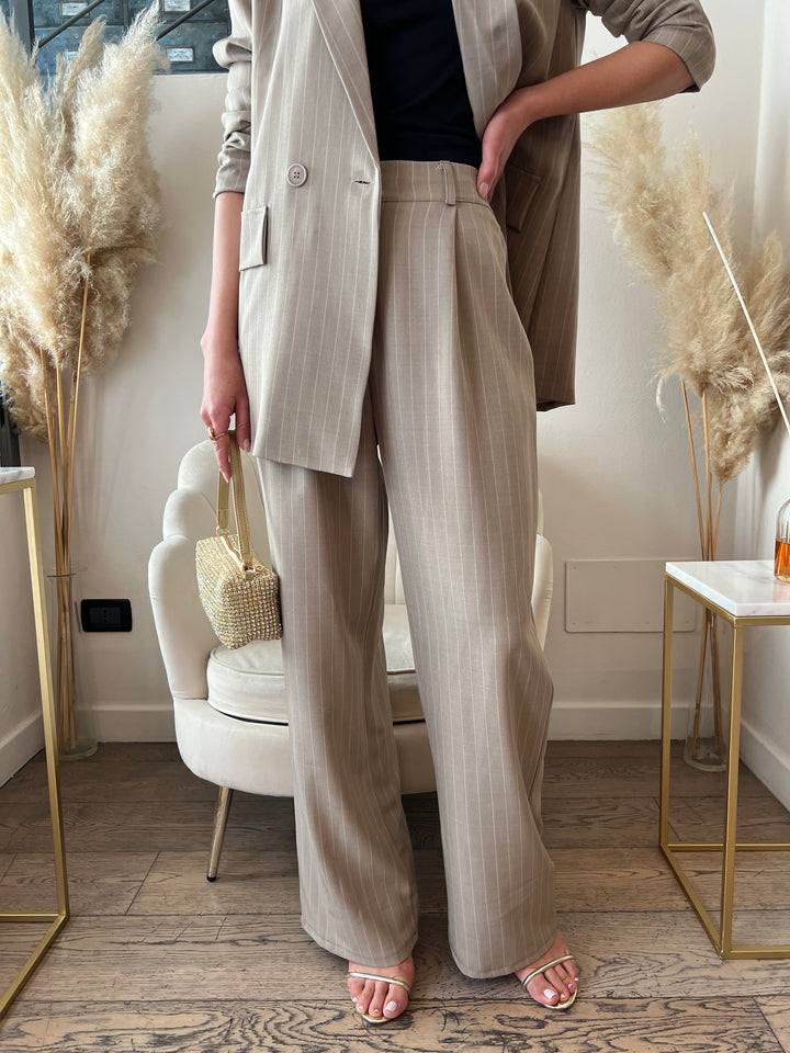 COMPLETO CHIARA BEIGE