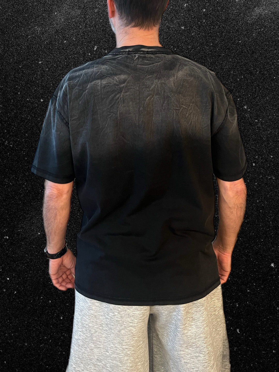 T-SHIRT RICAMO NERO