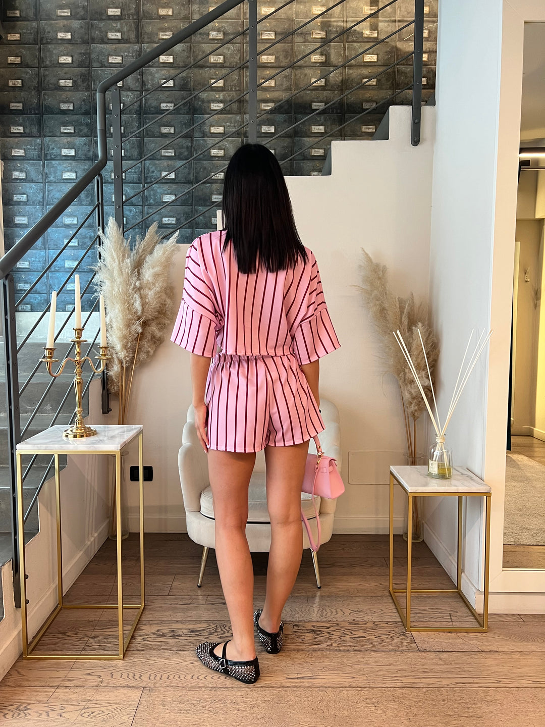 SET LOS ANGELES