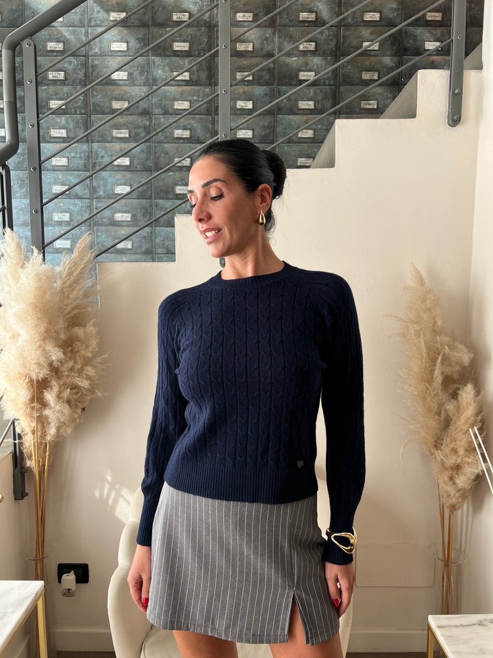 MAGLIONE VISCOSA TRECCE