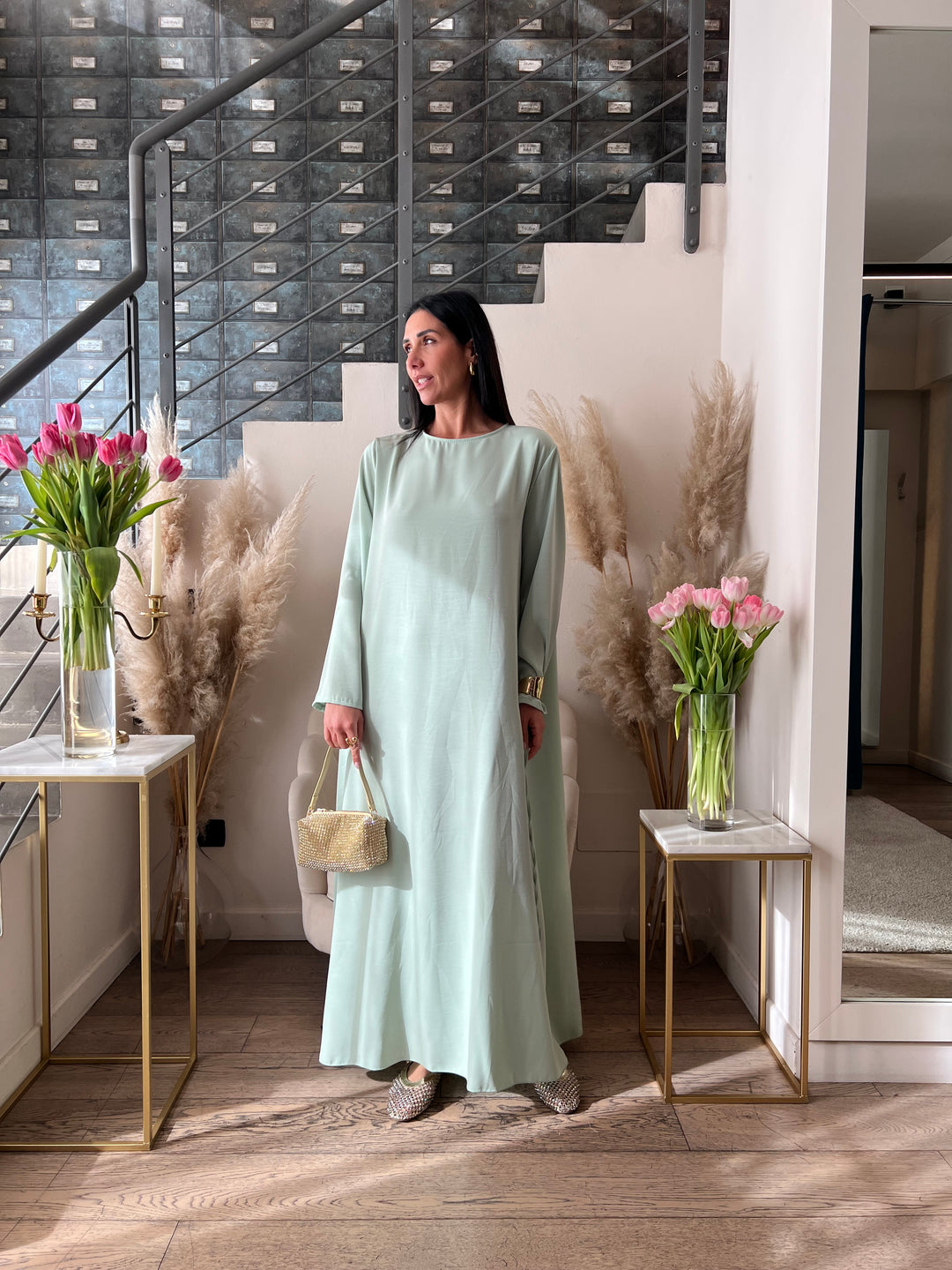 ABITO TUNICA CON MANTELLA MENTA