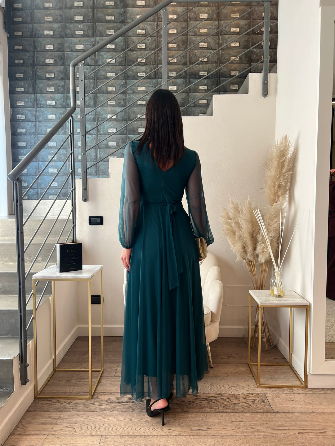 ABITO GIOVANNA PAVONE