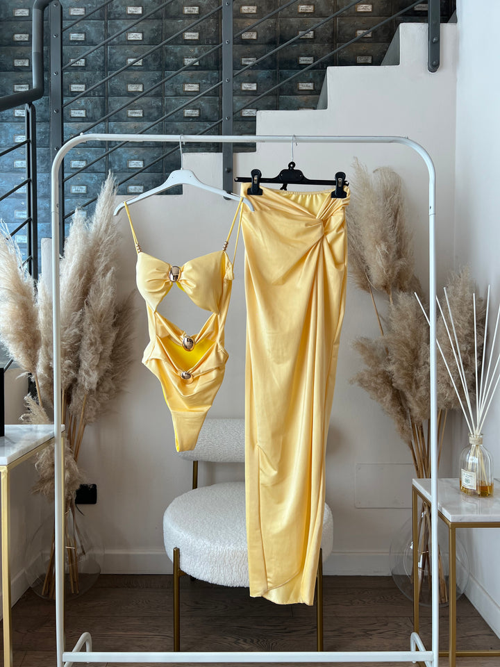 SET COSTUME CLOE