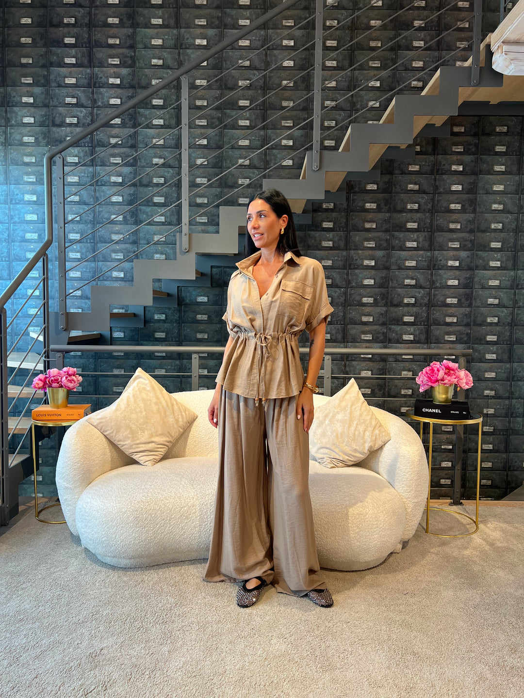 SET LINDA