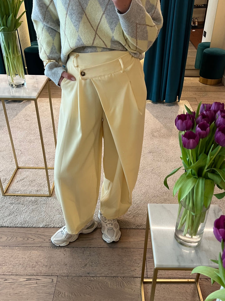 PANTA BALLOON ALLACCIATURA STORTA