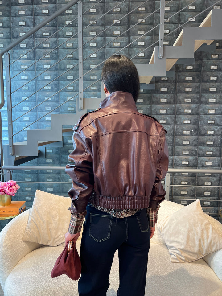 BOMBER ELISA