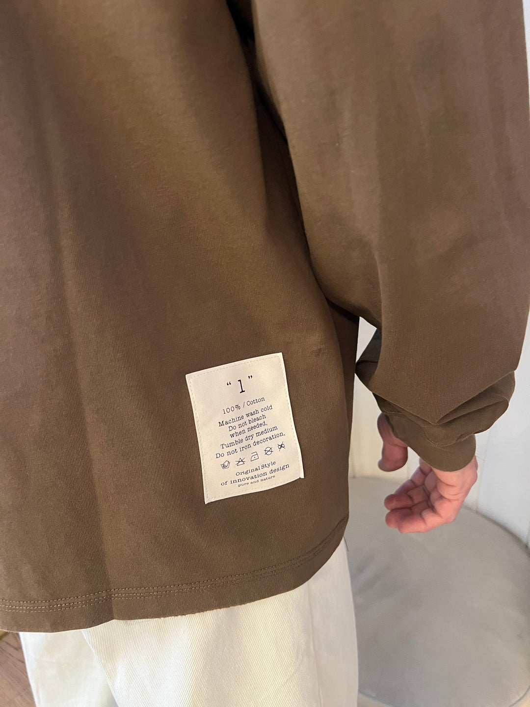 MAGLIA MANICHE LUNGHE TABACCO