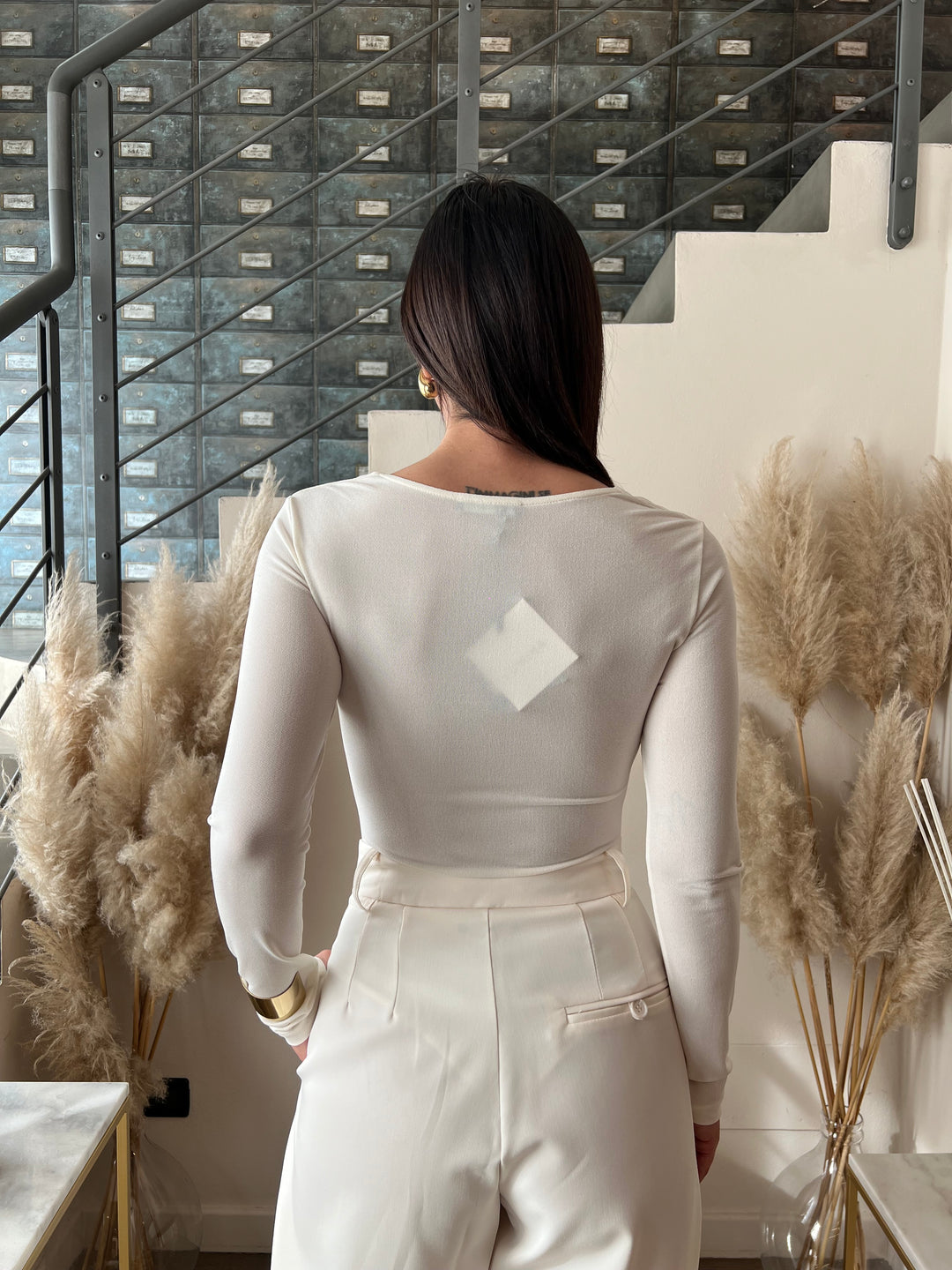 BODY LUMINA CUT OUT