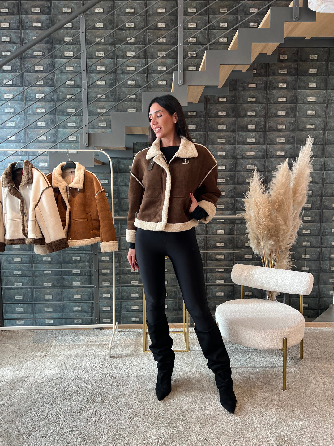 GIACCA MONTONE CORTO