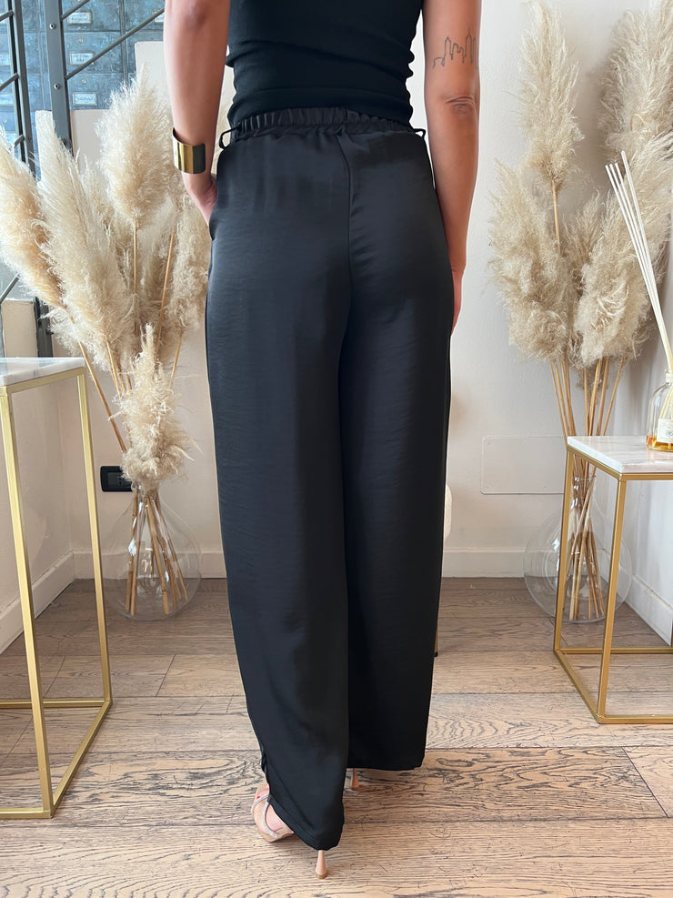 COMPLETO SATIN NERO