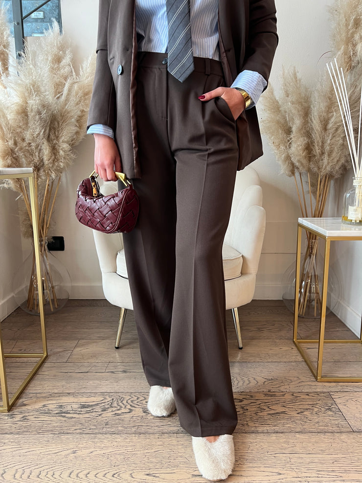 COMPLETO MONIA MARRONE