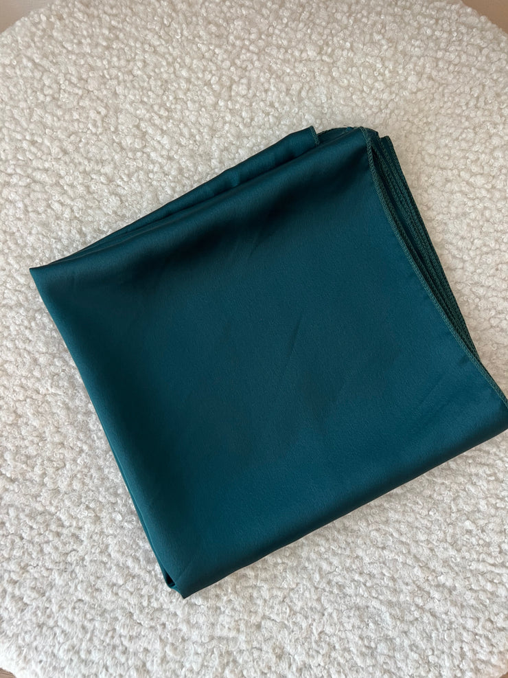 STOLA SATIN