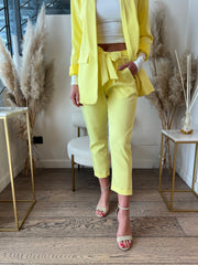 COMPLETO LUCY GIALLO