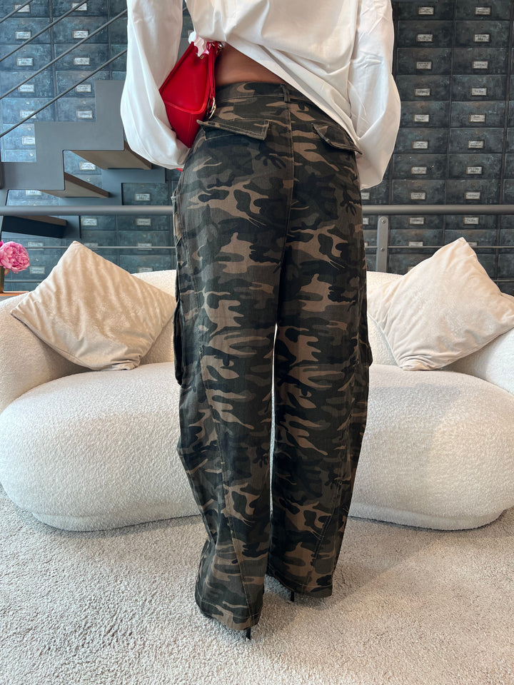JEANS MIMETICO CARGO
