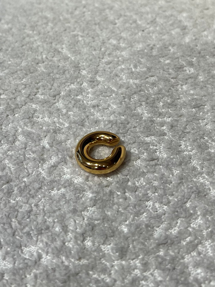 EARCUFF