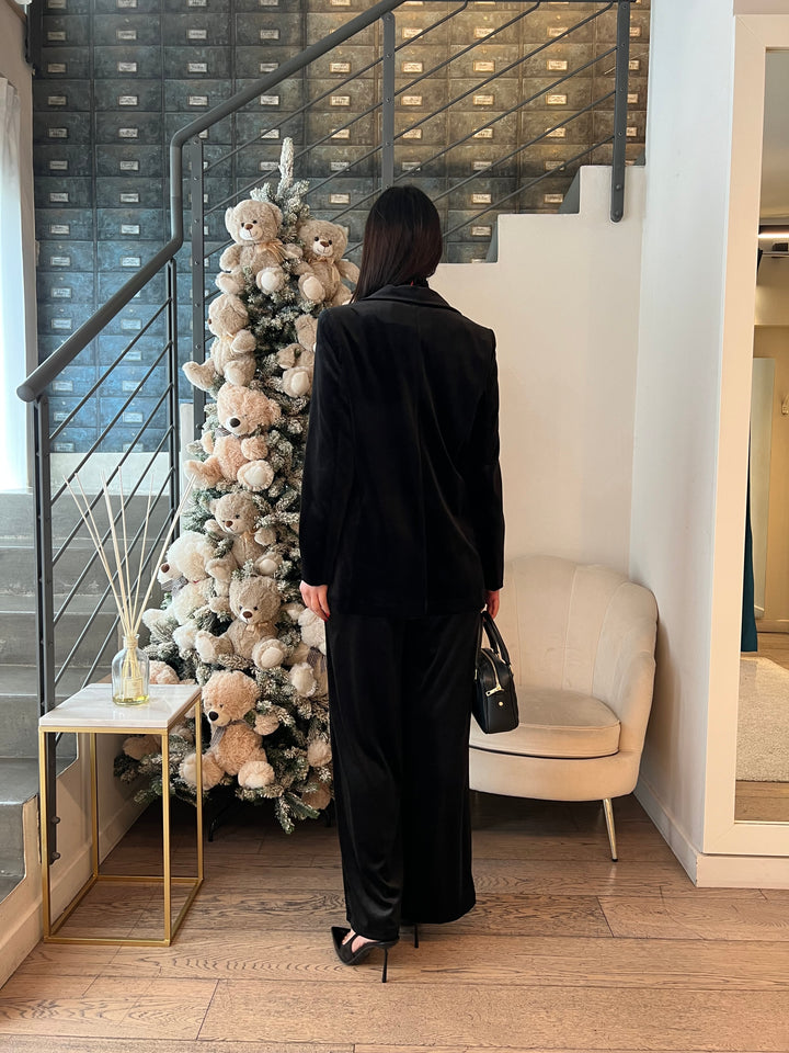 COMPLETO VELLUTO NERO