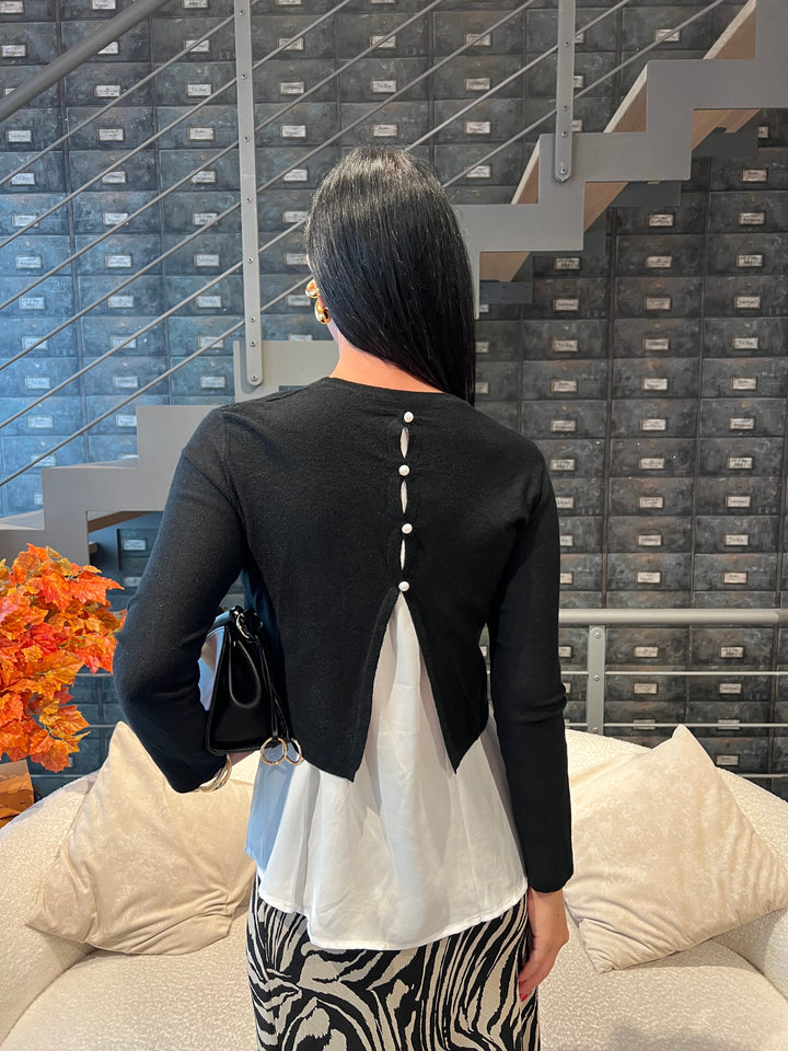 MAGLIONE BOTTONCINI SCHIENA