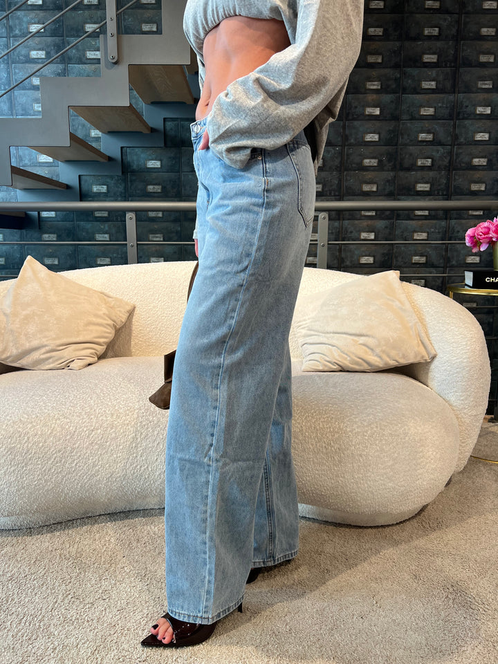 JEANS DRITTO CHIARO