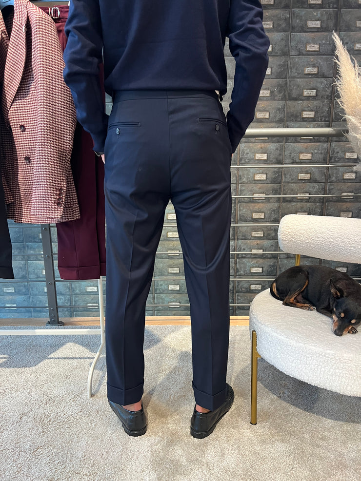 PANTA LEONARDO
