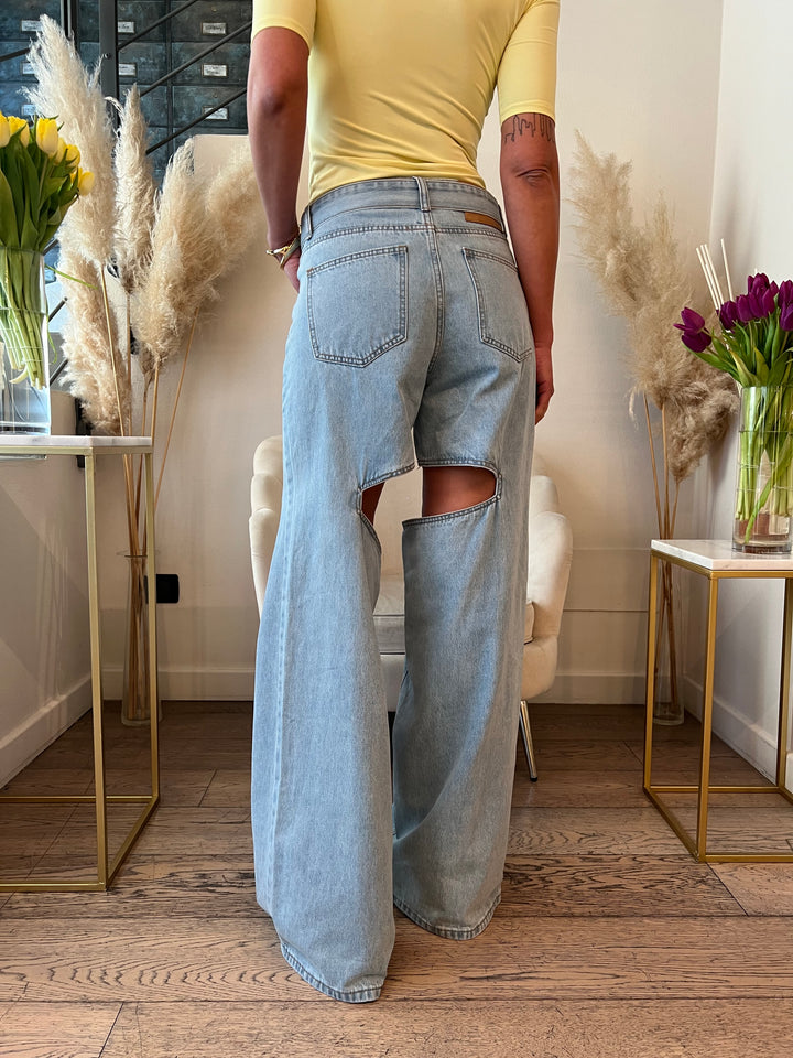JEANS CUT OUT CINTURA