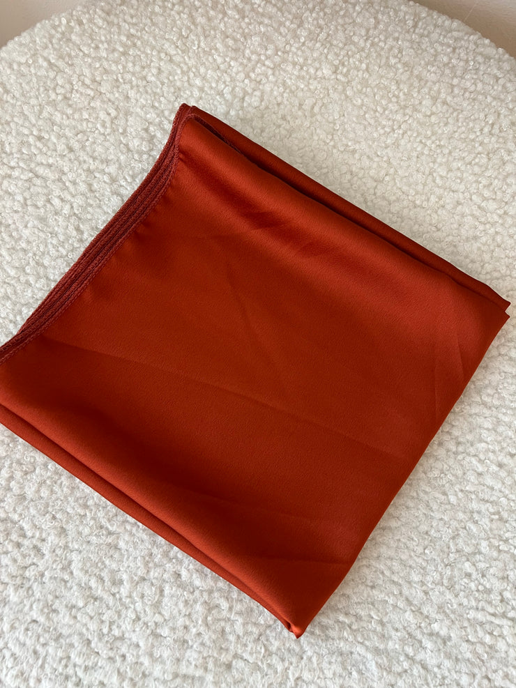 STOLA SATIN
