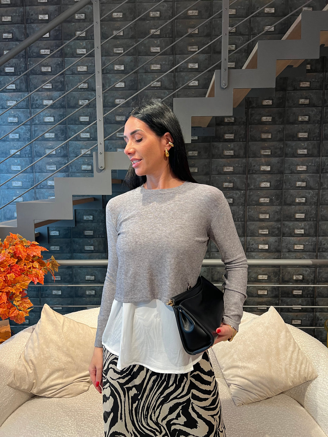 MAGLIONE BOTTONCINI SCHIENA