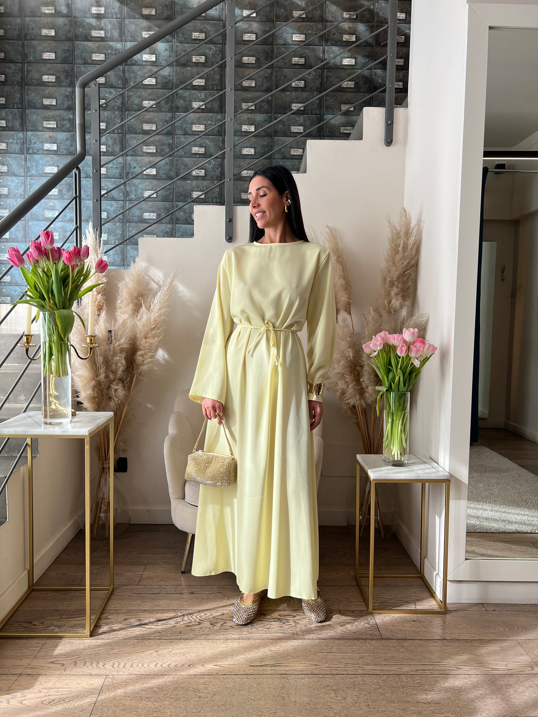 ABITO TUNICA CON MANTELLA GIALLO