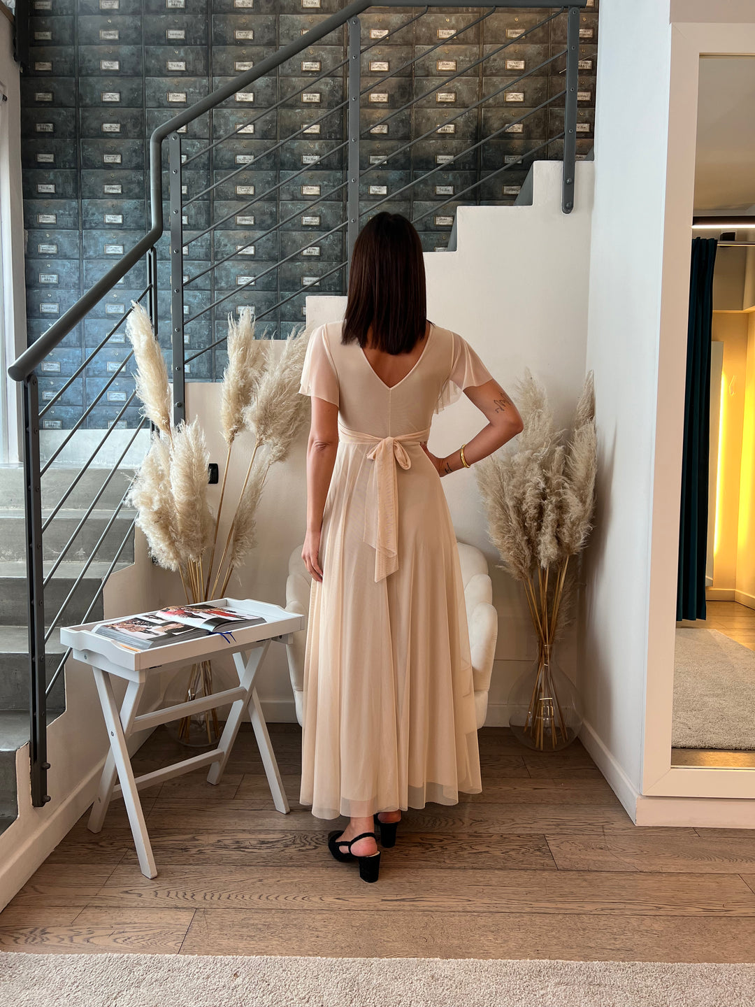 ABITO ANTONELLA BEIGE